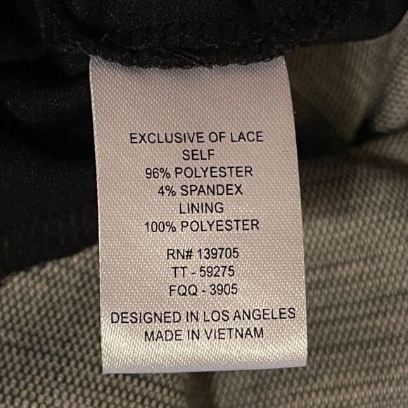 Body-con Honey & Rosie Dress - Picture 7 of 13